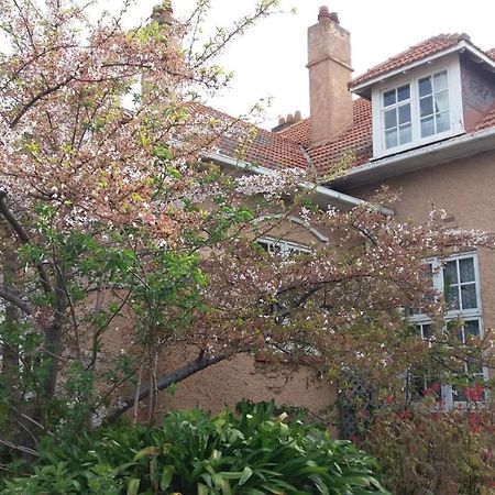 Chimneys B&B 奥玛鲁 外观 照片