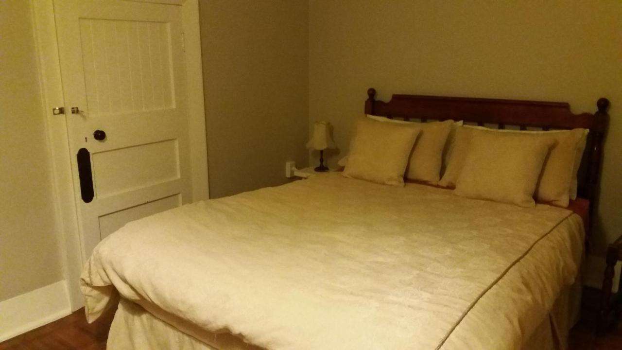 Chimneys B&B 奥玛鲁 外观 照片