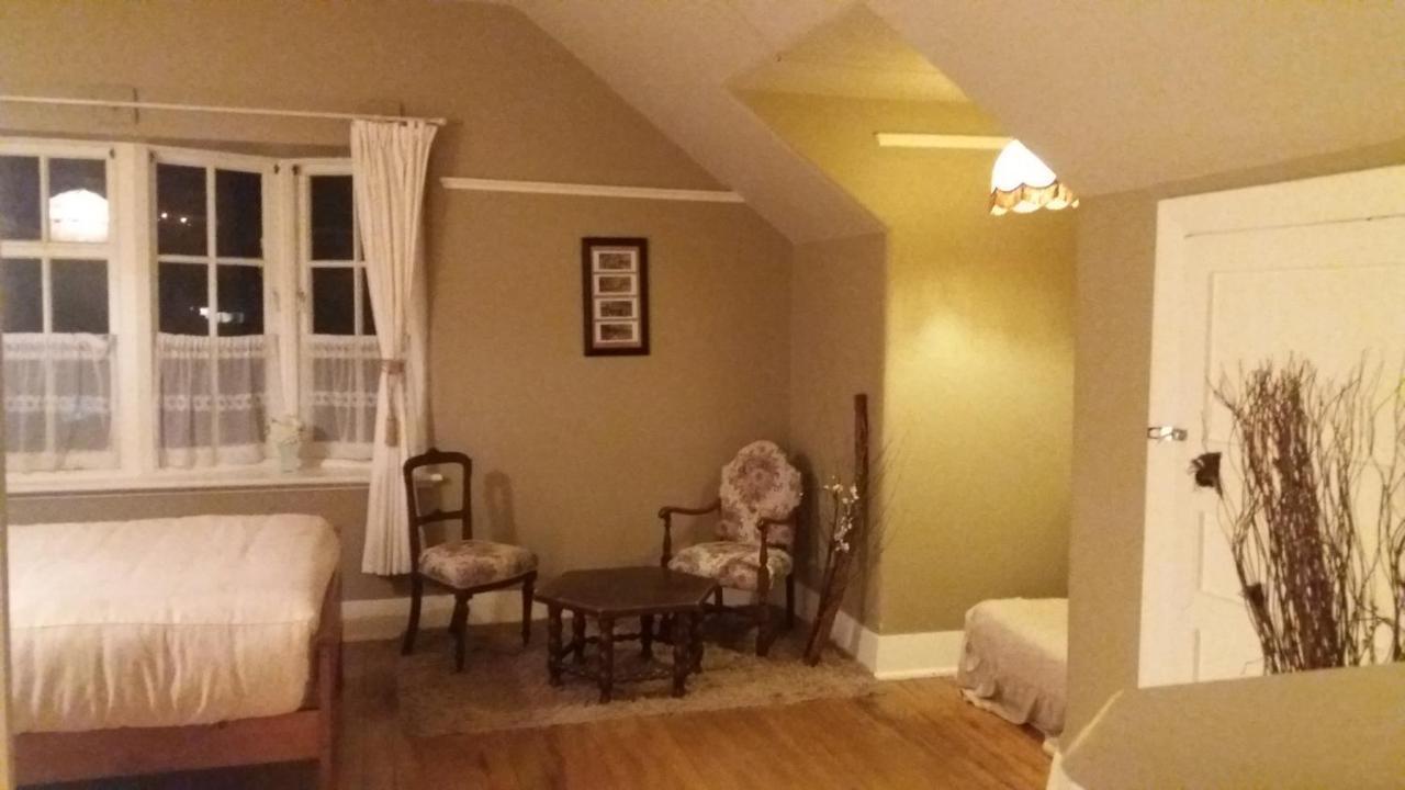 Chimneys B&B 奥玛鲁 外观 照片